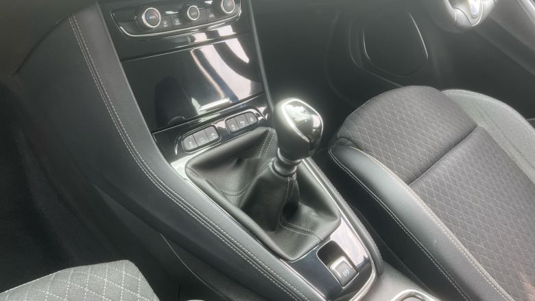 Vauxhall Grandland X 1.2 Turbo Tech Line Nav 5dr Petrol Hatchback